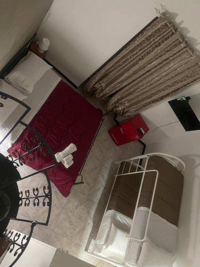 Casa Vacanza La Serenella Apartment Napoli Bagian luar foto
