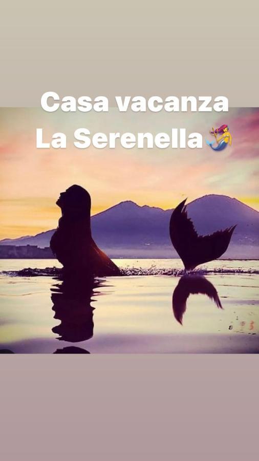 Casa Vacanza La Serenella Apartment Napoli Bagian luar foto